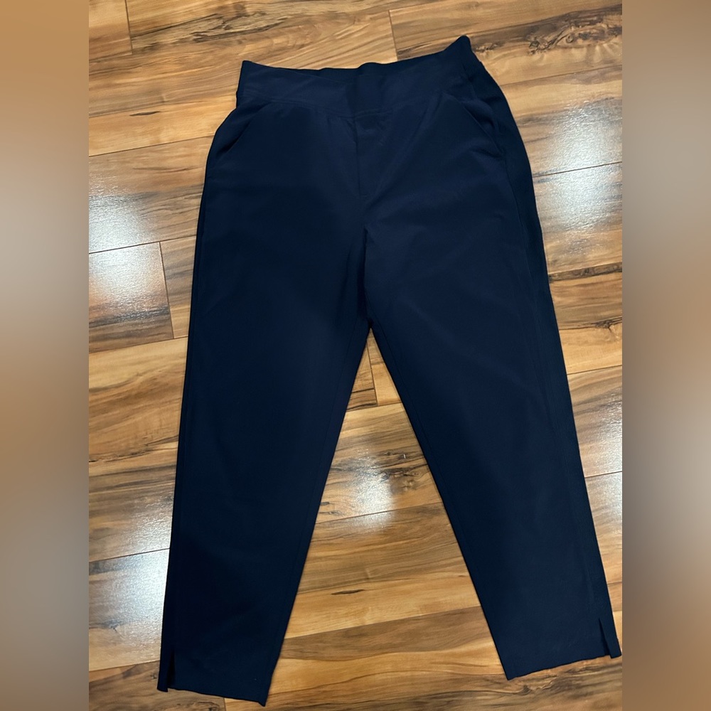 EUC Athleta Brooklyn Ankle pants